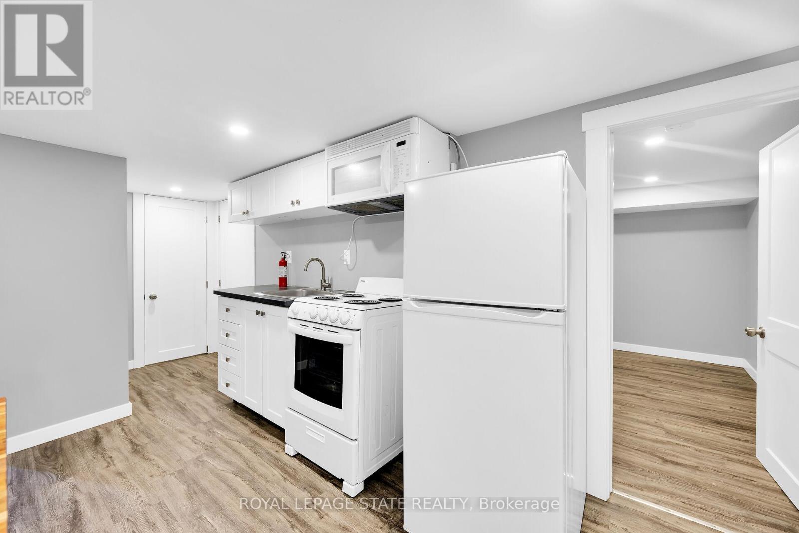 129 Dundurn Street N, Hamilton, Ontario  L8R 3E7 - Photo 21 - X12129828