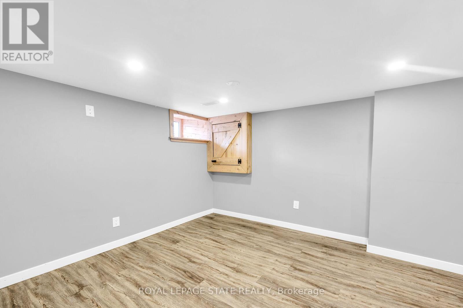 129 Dundurn Street N, Hamilton, Ontario  L8R 3E7 - Photo 24 - X12129828