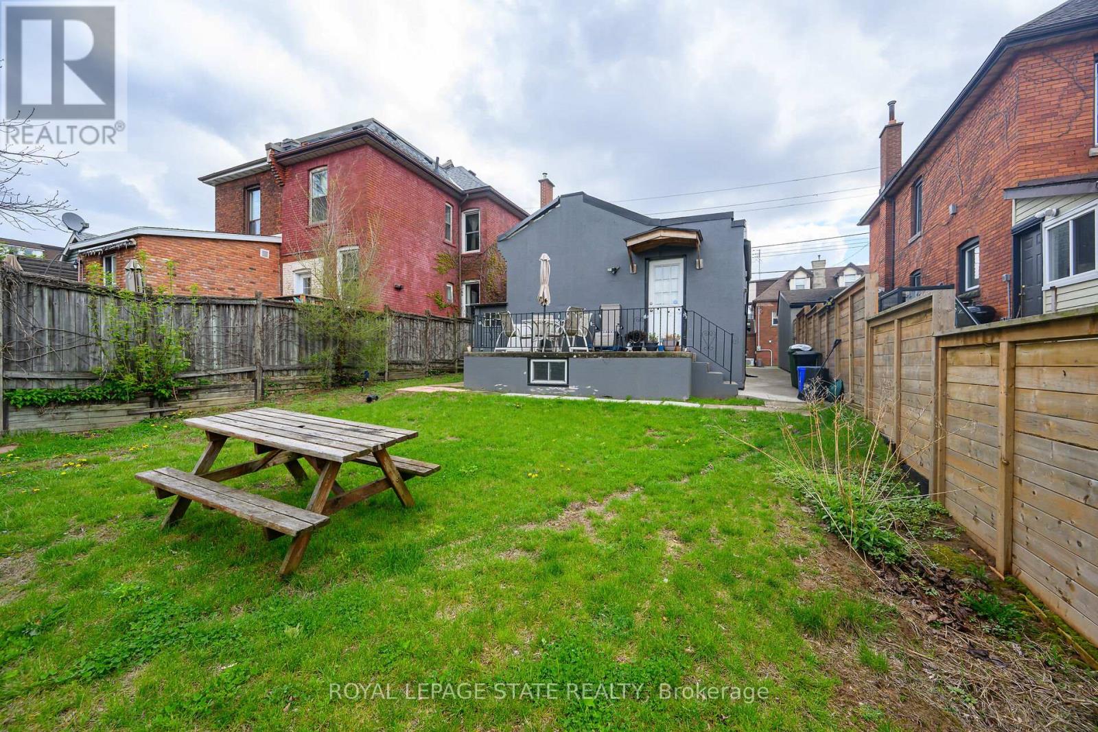 129 Dundurn Street N, Hamilton, Ontario  L8R 3E7 - Photo 37 - X12129828