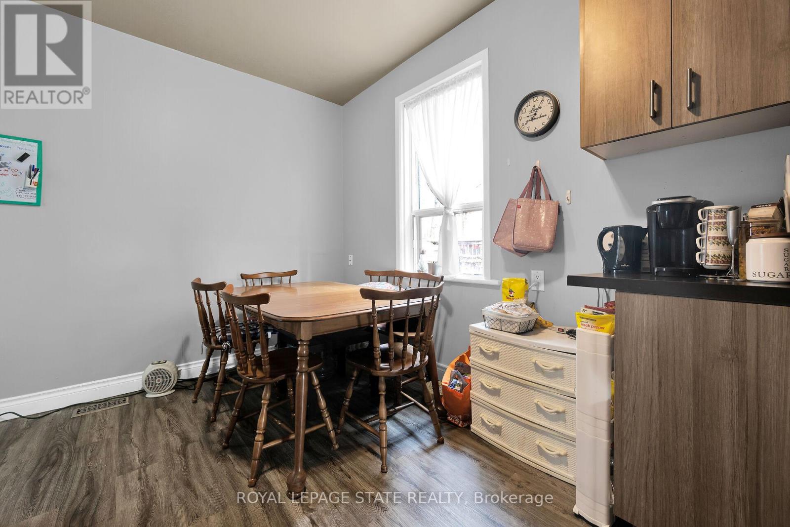 129 Dundurn Street N, Hamilton, Ontario  L8R 3E7 - Photo 8 - X12129828