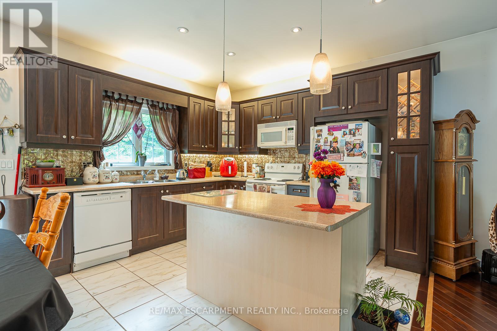 17182 Highway 118, Highlands East, Ontario  K0M 1S0 - Photo 14 - X12129884