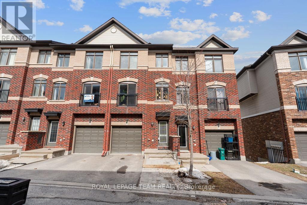 538 Recolte, Ottawa, Ontario  K1E 0B4 - Photo 1 - X12130060