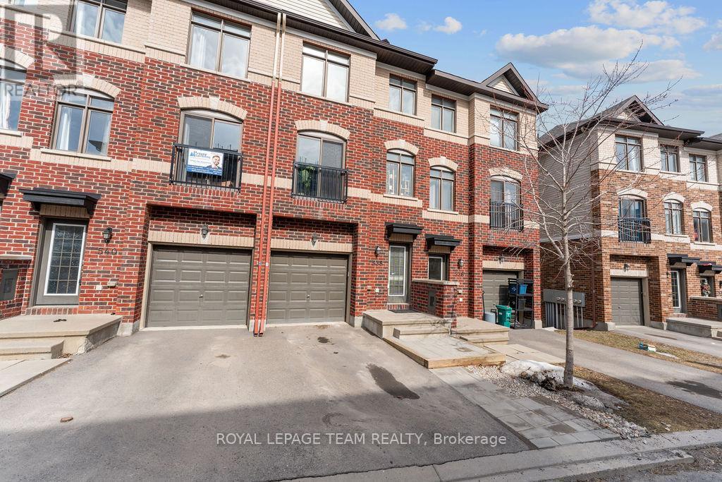538 Recolte, Ottawa, Ontario  K1E 0B4 - Photo 2 - X12130060