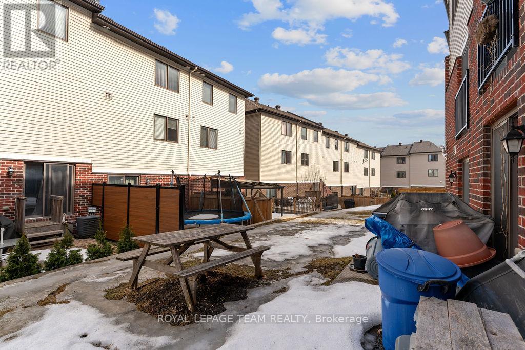 538 Recolte, Ottawa, Ontario  K1E 0B4 - Photo 30 - X12130060