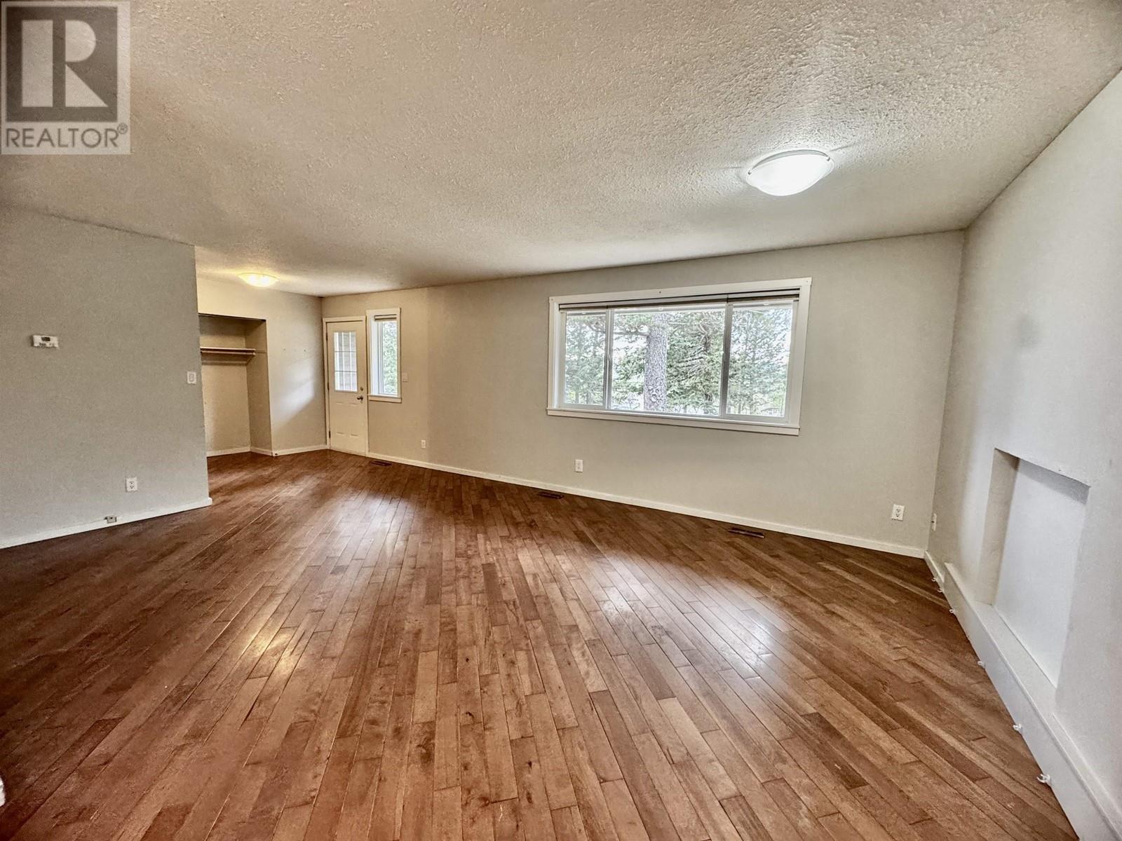 Property at 5013 BLOCK DRIVE image 3