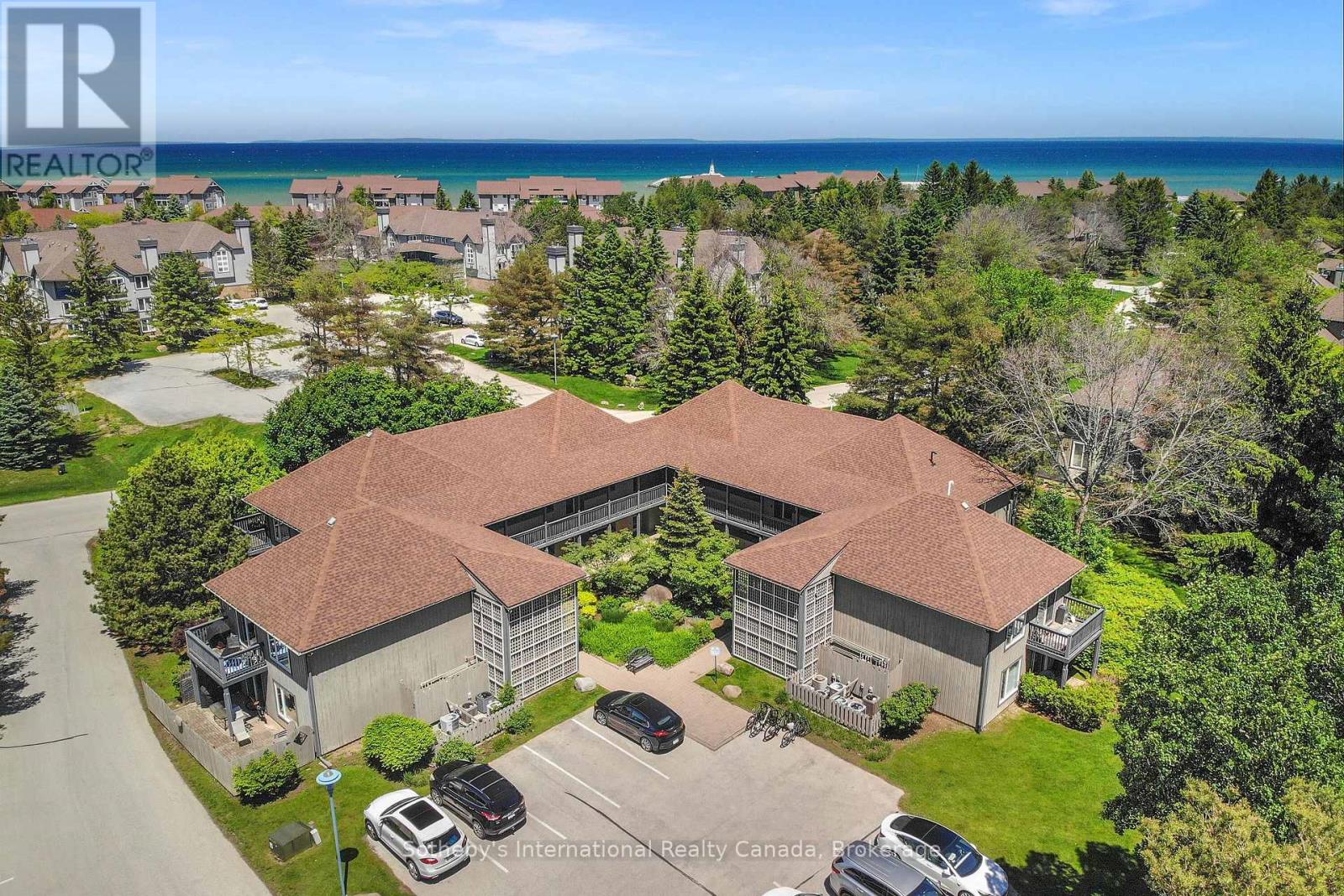 Property at 331 MARINERS WAY image 2