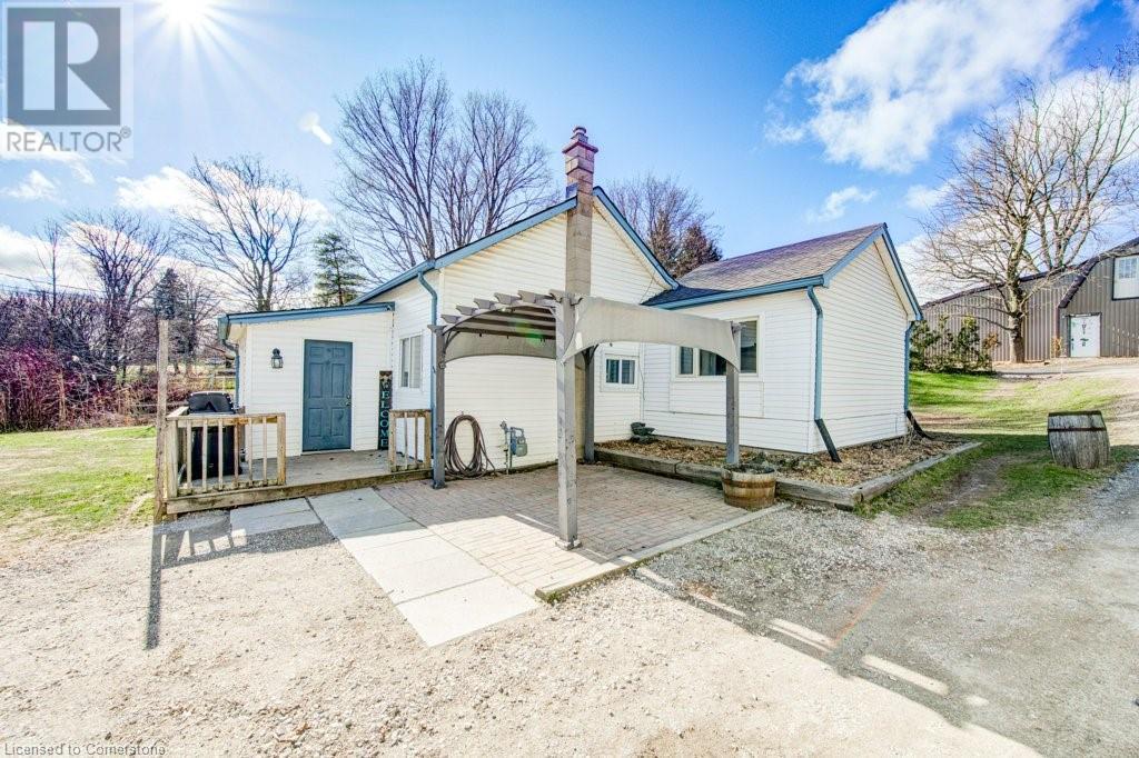 Property at 684743 HWY 2 image 3
