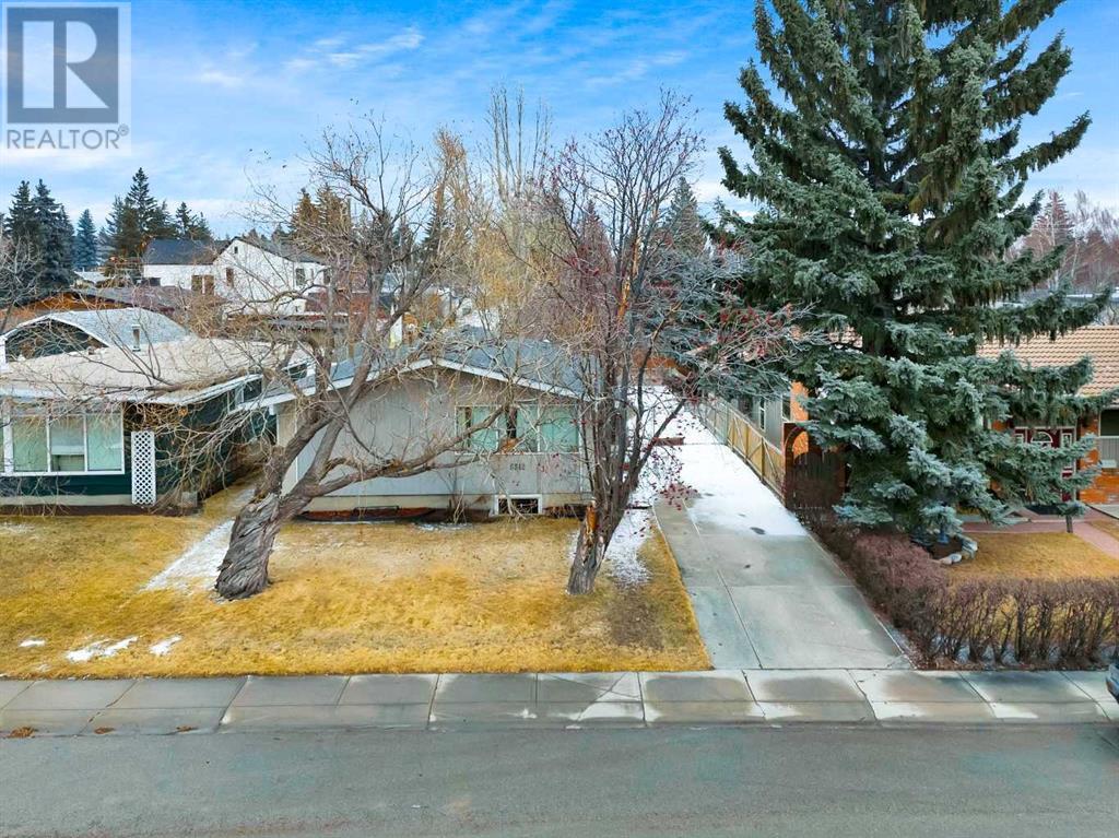 Property at 6512 34 Street SW image 2