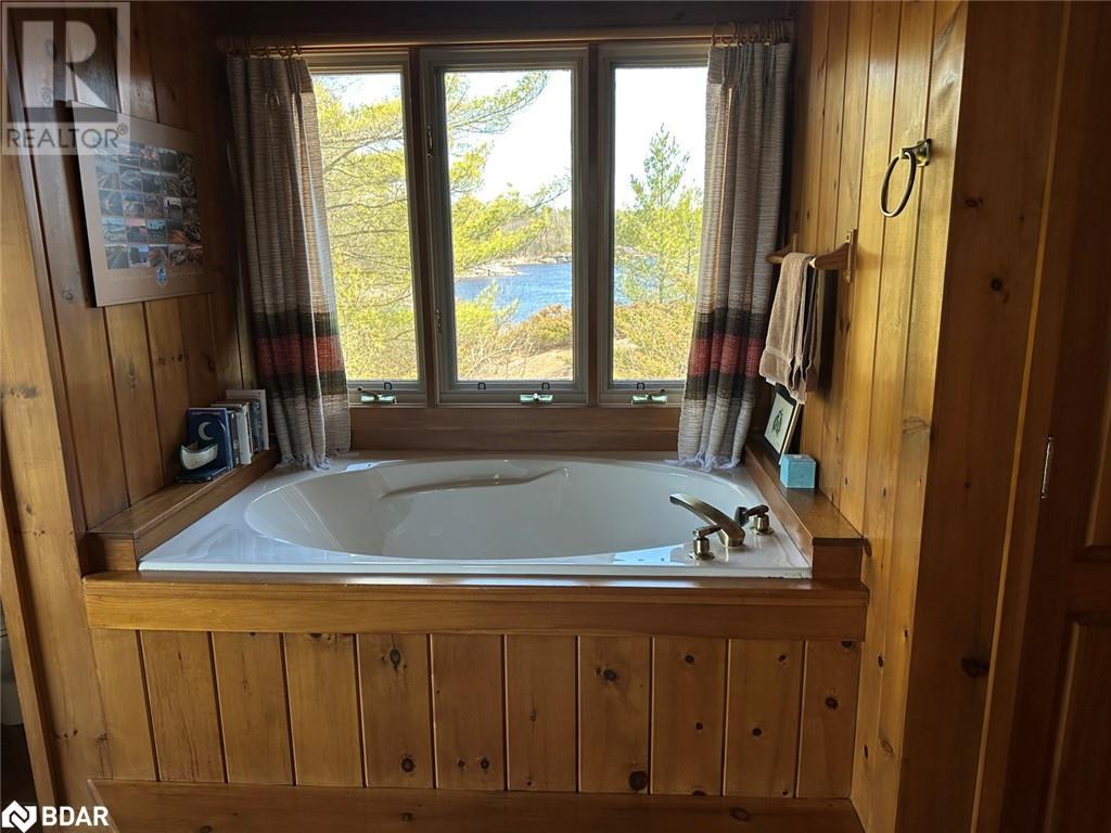 1 A52 Island, Pointe Au Baril, Ontario  P0G 1K0 - Photo 14 - 40713647