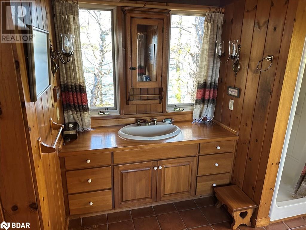 1 A52 Island, Pointe Au Baril, Ontario  P0G 1K0 - Photo 15 - 40713647