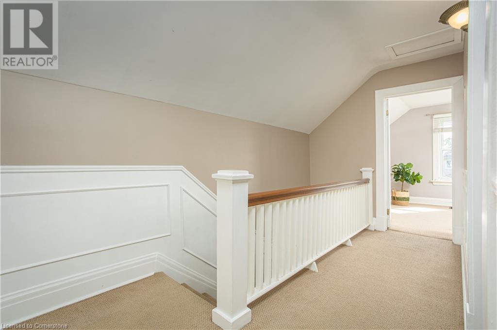 209 Weir Street N, Hamilton, Ontario  L8H 5G2 - Photo 16 - 40725356
