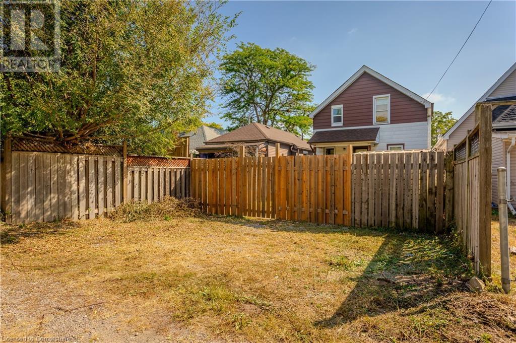 209 Weir Street N, Hamilton, Ontario  L8H 5G2 - Photo 26 - 40725356