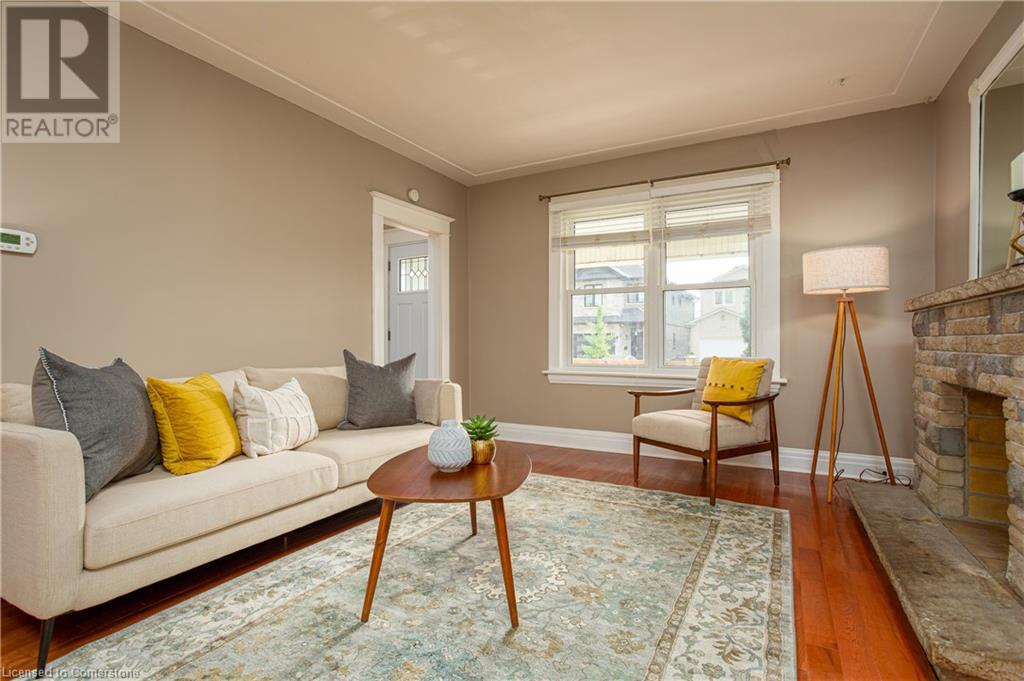 209 Weir Street N, Hamilton, Ontario  L8H 5G2 - Photo 9 - 40725356