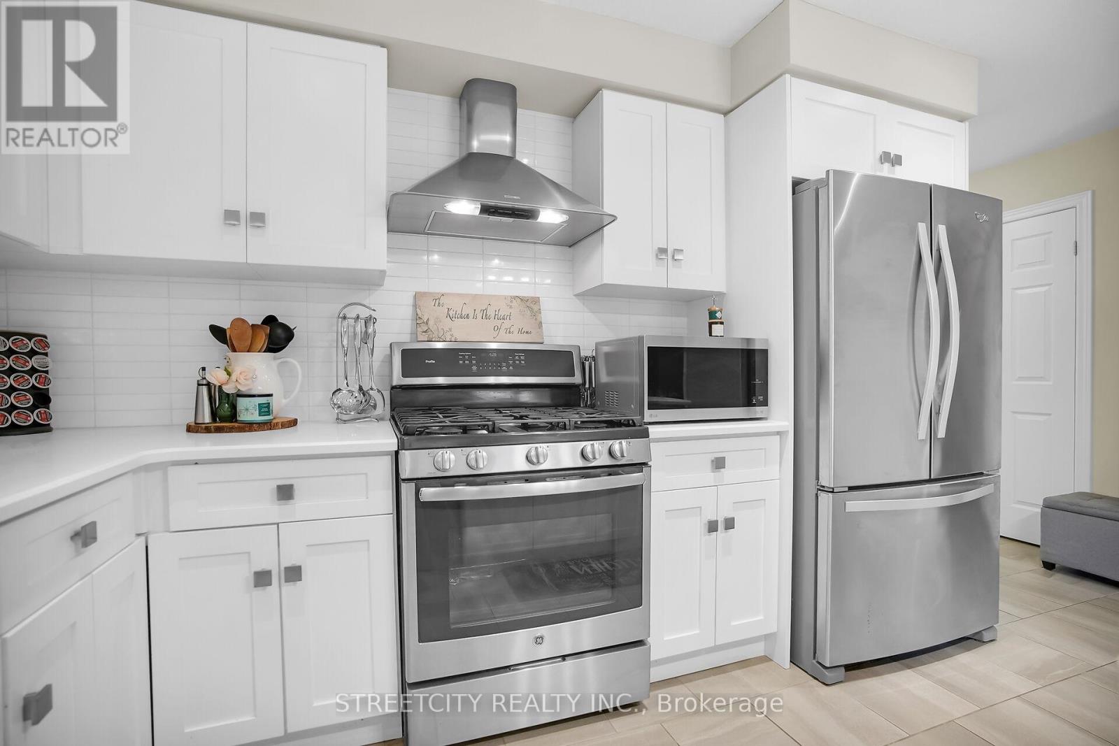 11 - 1220 Riverbend Road, London South, Ontario  N6K 0G5 - Photo 11 - X12130137