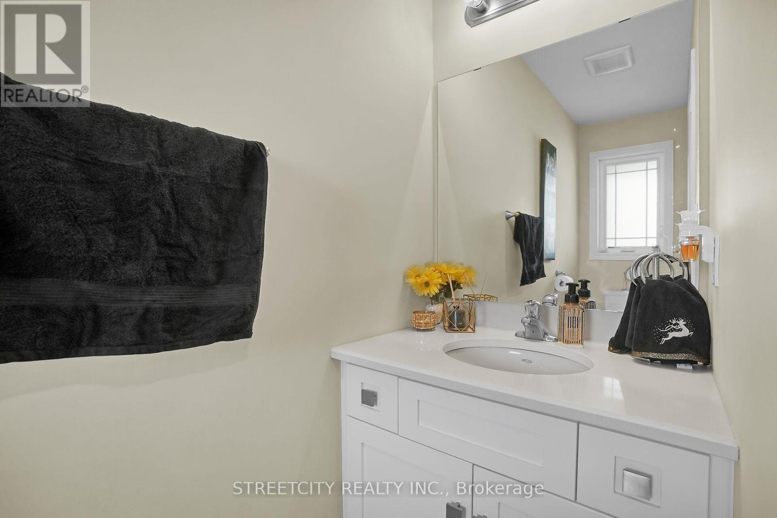 11 - 1220 Riverbend Road, London South, Ontario  N6K 0G5 - Photo 5 - X12130137