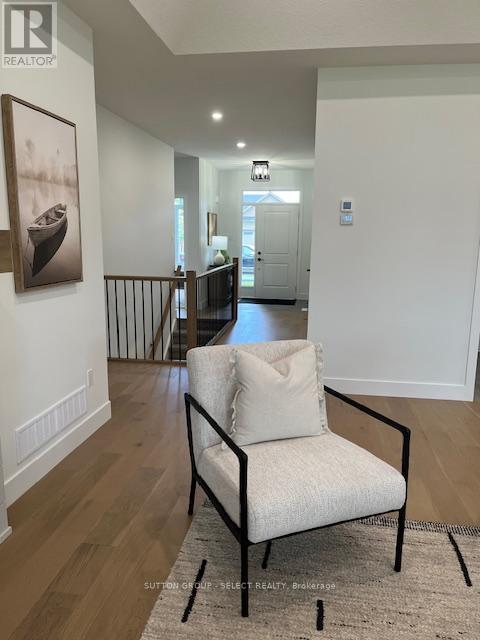 148 Foxborough Place, Thames Centre, Ontario  N0M 2P0 - Photo 16 - X12130260