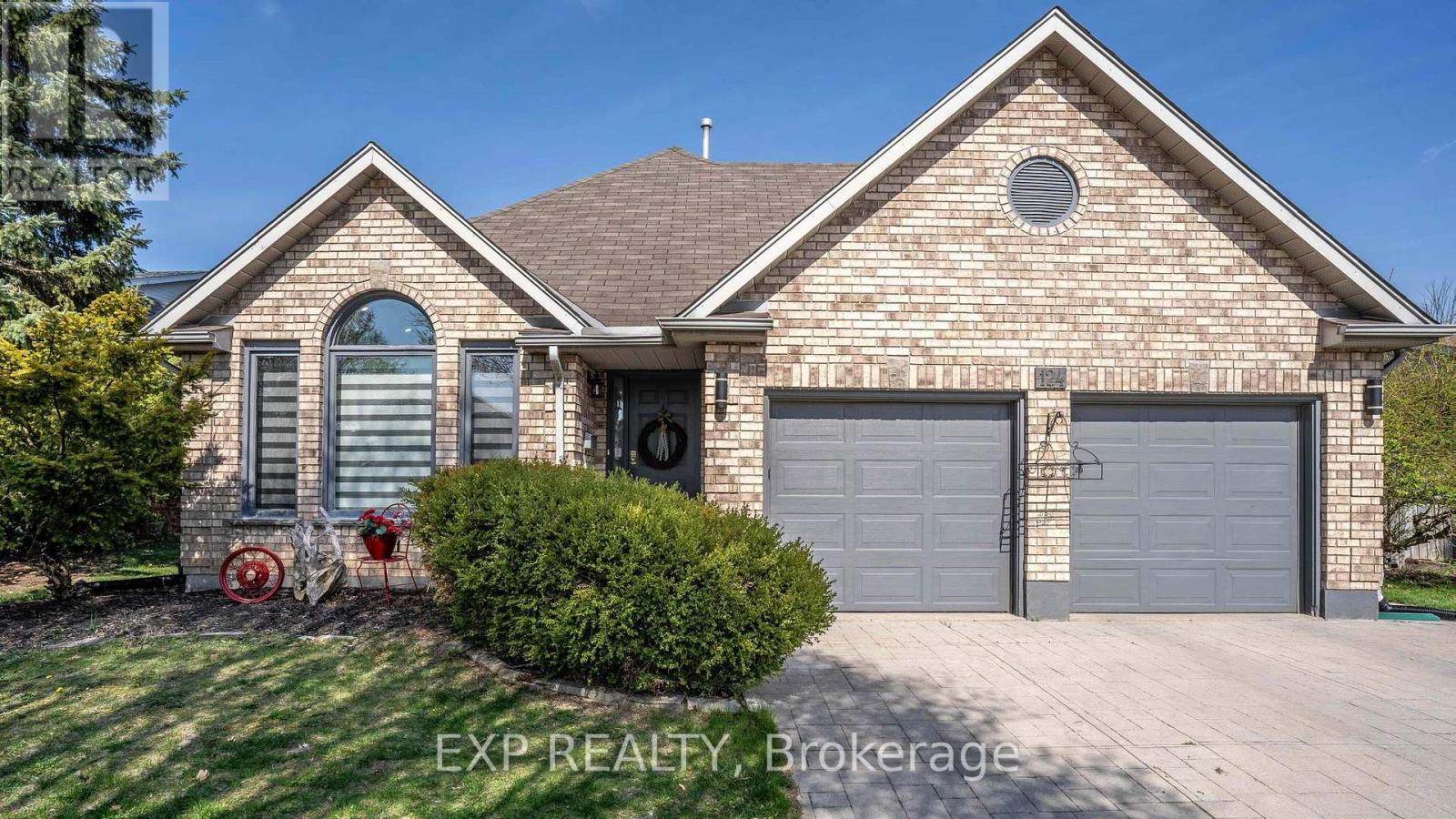 124 ROBINSON LANE, London North, Ontario