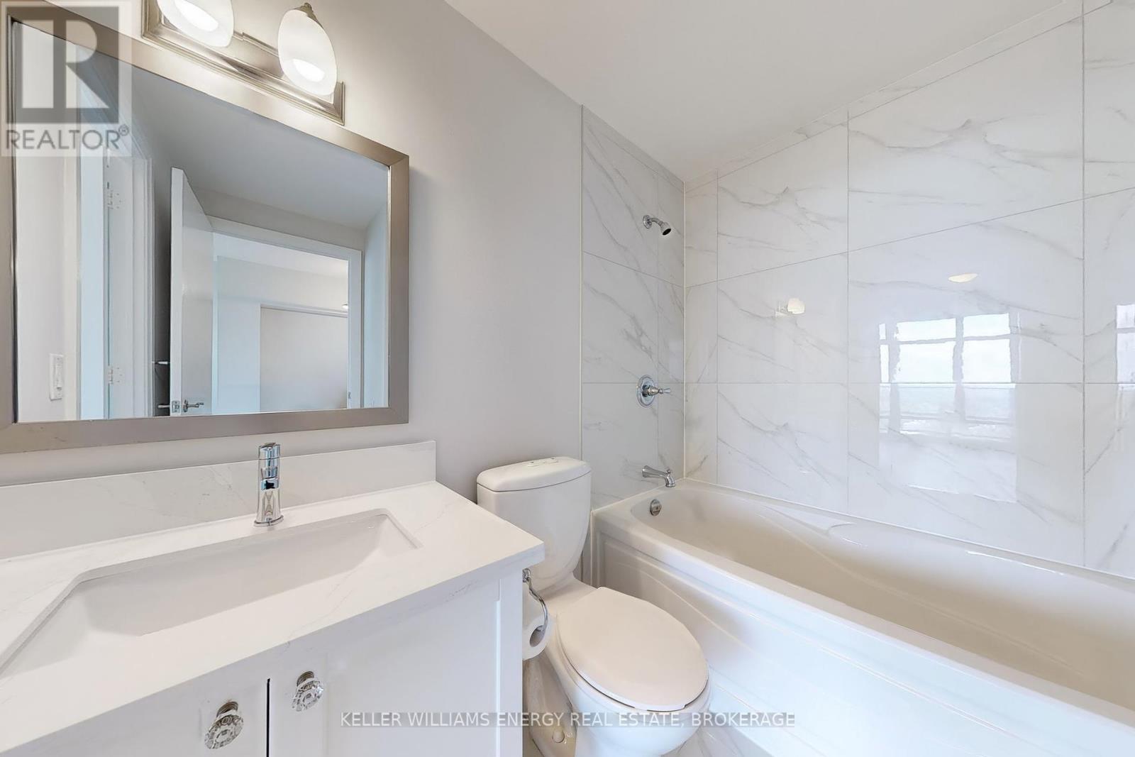 3707 - 2191 Yonge Street, Toronto, Ontario  M4S 3H8 - Photo 16 - C12130157