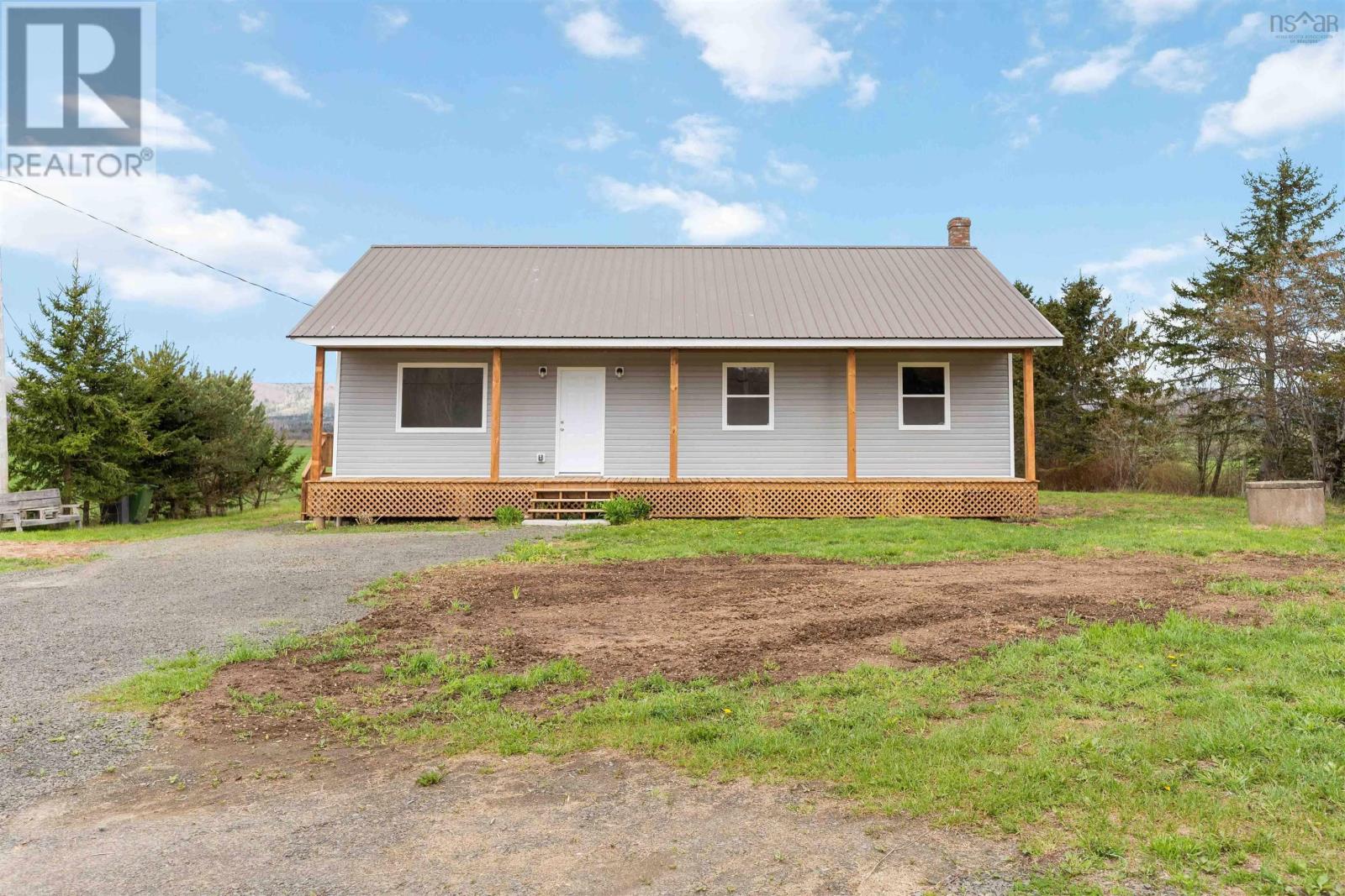 Property at 3093 Highway 201 image 4