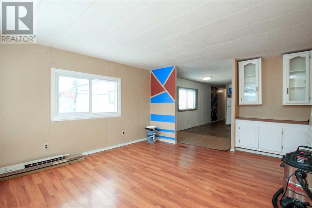 74 Parkside Drive, Red Deer, Alberta  T4P 1K1 - Photo 5 - A2196353