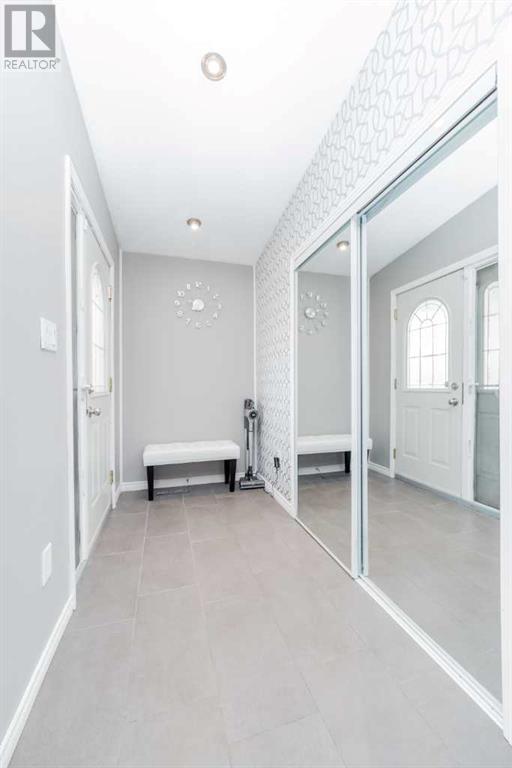 Property at 10245 113 Avenue image 4