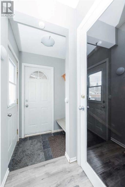 Property at 10245 113 Avenue image 2