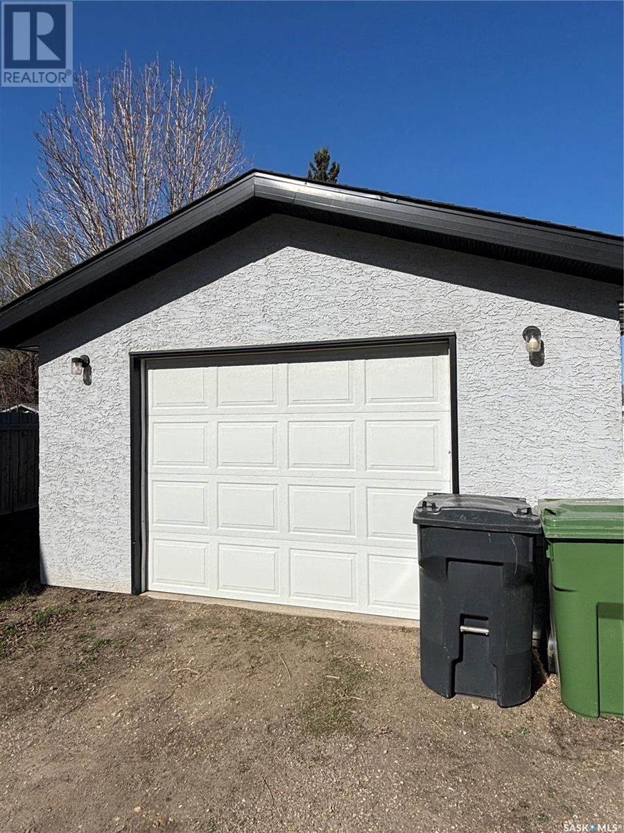 374 Betts Avenue, Yorkton, Saskatchewan  S3N 1M4 - Photo 26 - SK995961