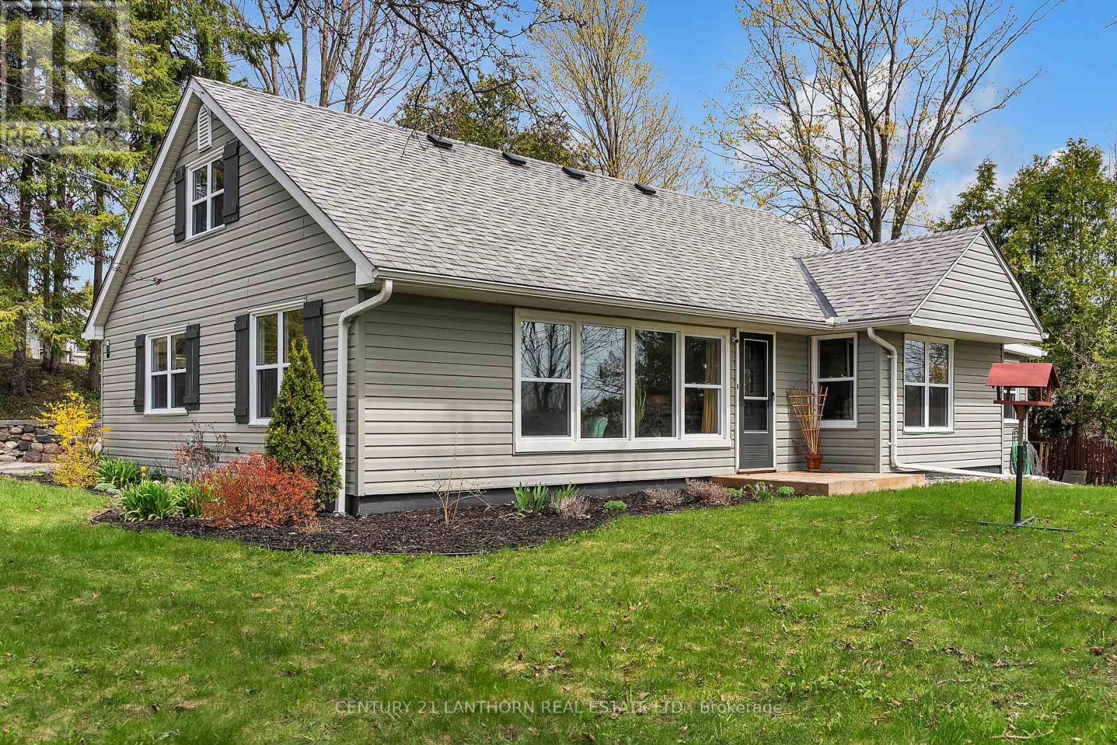 Property at 93 YOUNG STREET image 1
