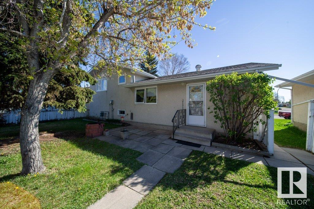 Property at 4112 SOUTH PARK DR image 2