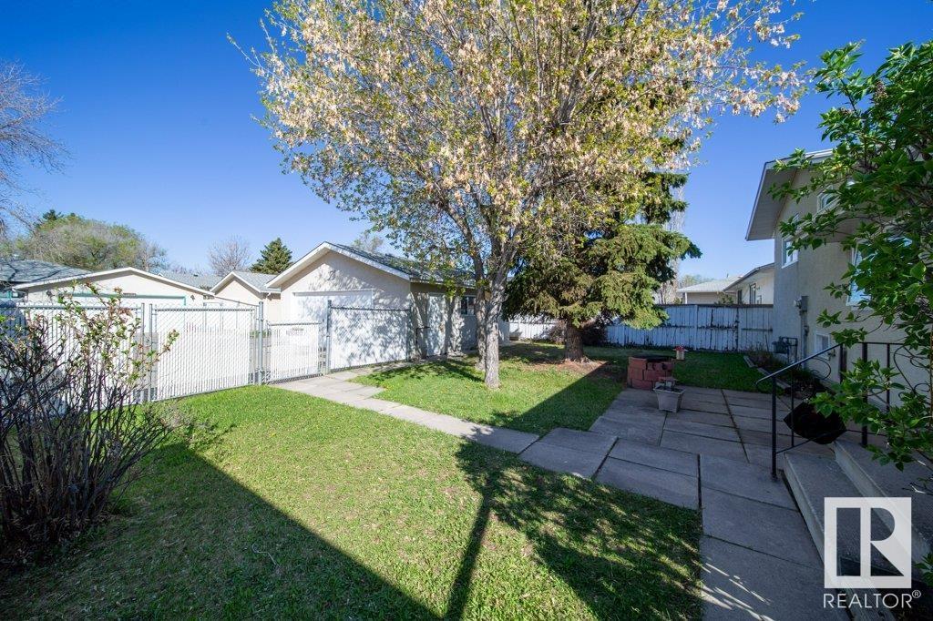 Property at 4112 SOUTH PARK DR image 4