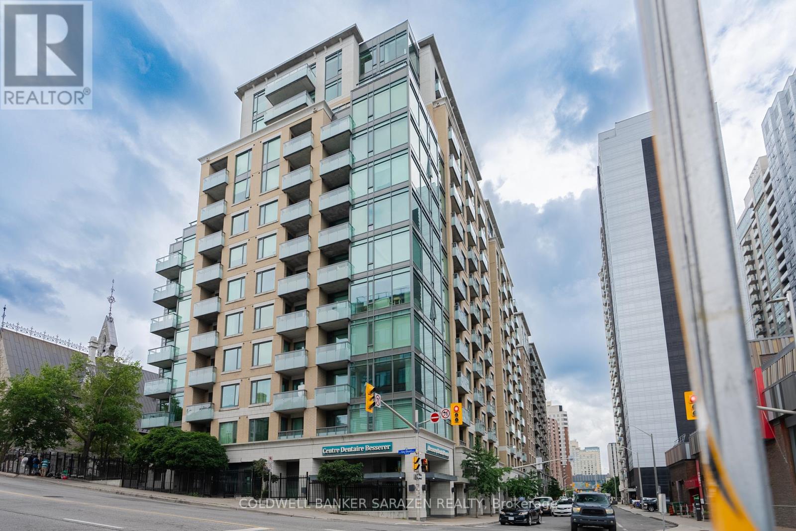 1001 - 238 Besserer Street, Ottawa, Ontario  K1N 6B1 - Photo 2 - X12128718