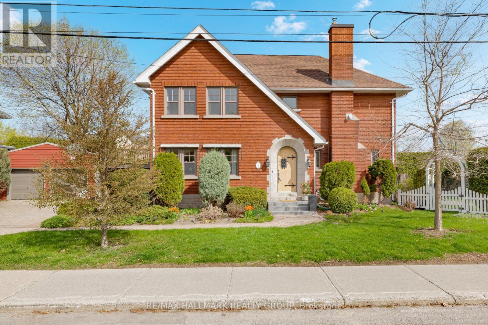 Property at 1 IONA STREET image 1