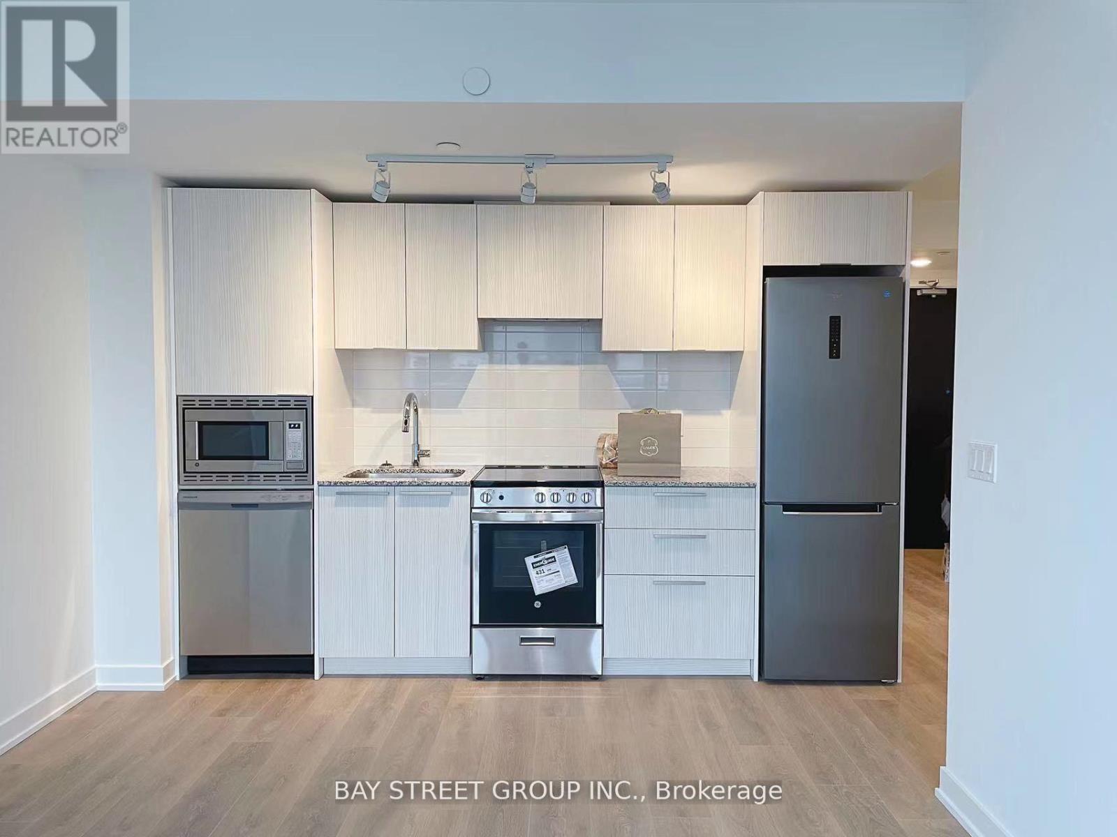 4805 - 501 Yonge Street, Toronto, Ontario  M4Y 0G8 - Photo 5 - C12130015
