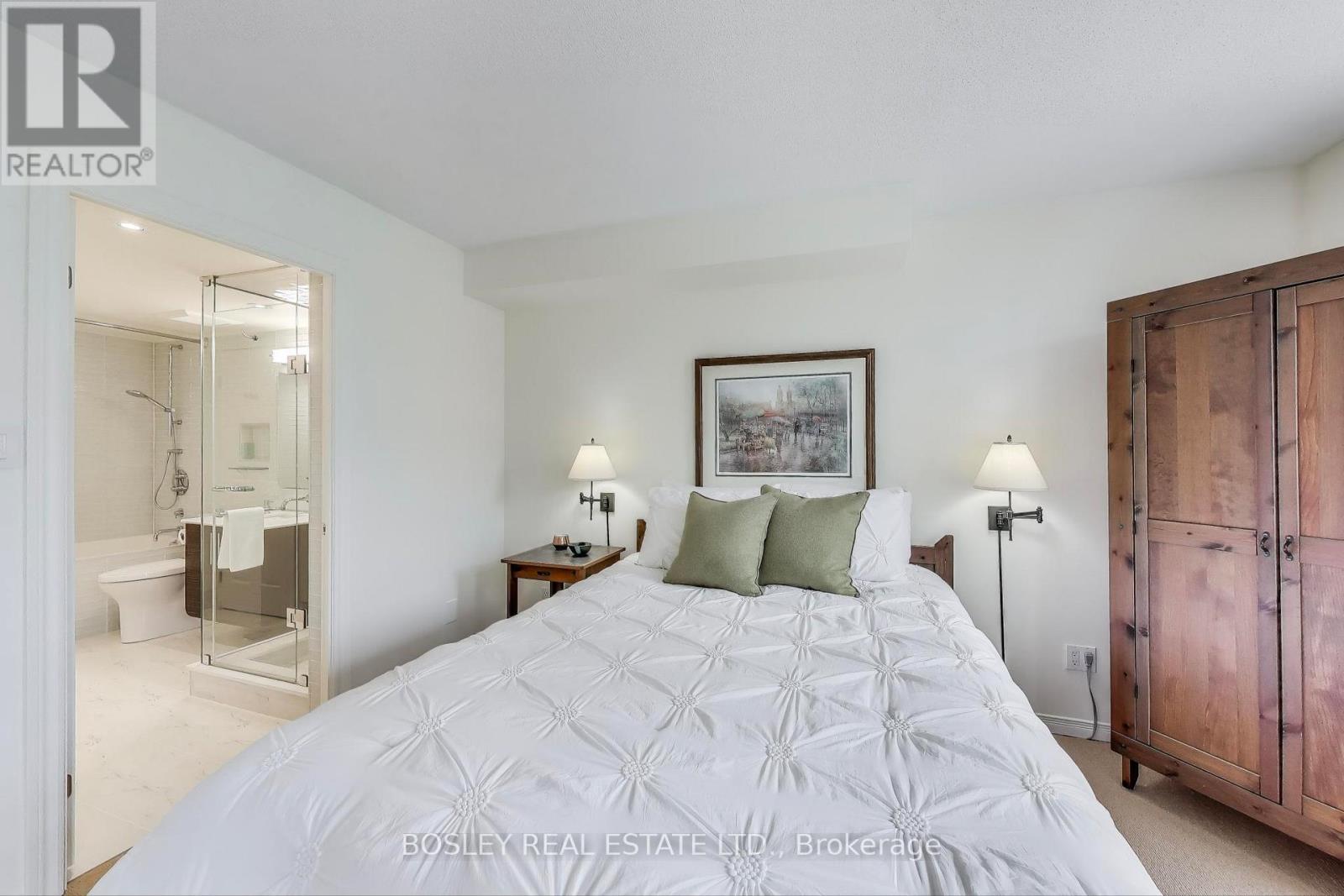 2403 - 12 Sudbury Street, Toronto, Ontario  M6J 3W7 - Photo 24 - C12130048