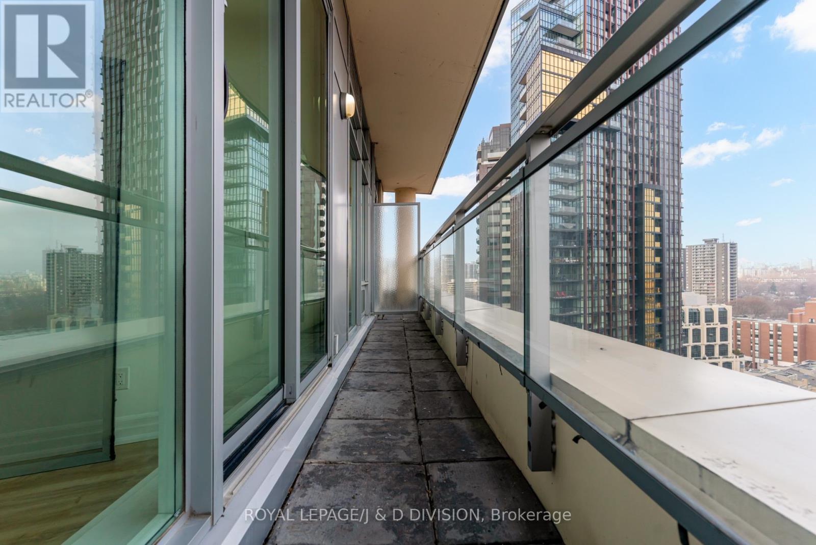 Ph108 - 8 Scollard Street, Toronto (Annex), Ontario  M5R 1M2 - Photo 18 - C12130049