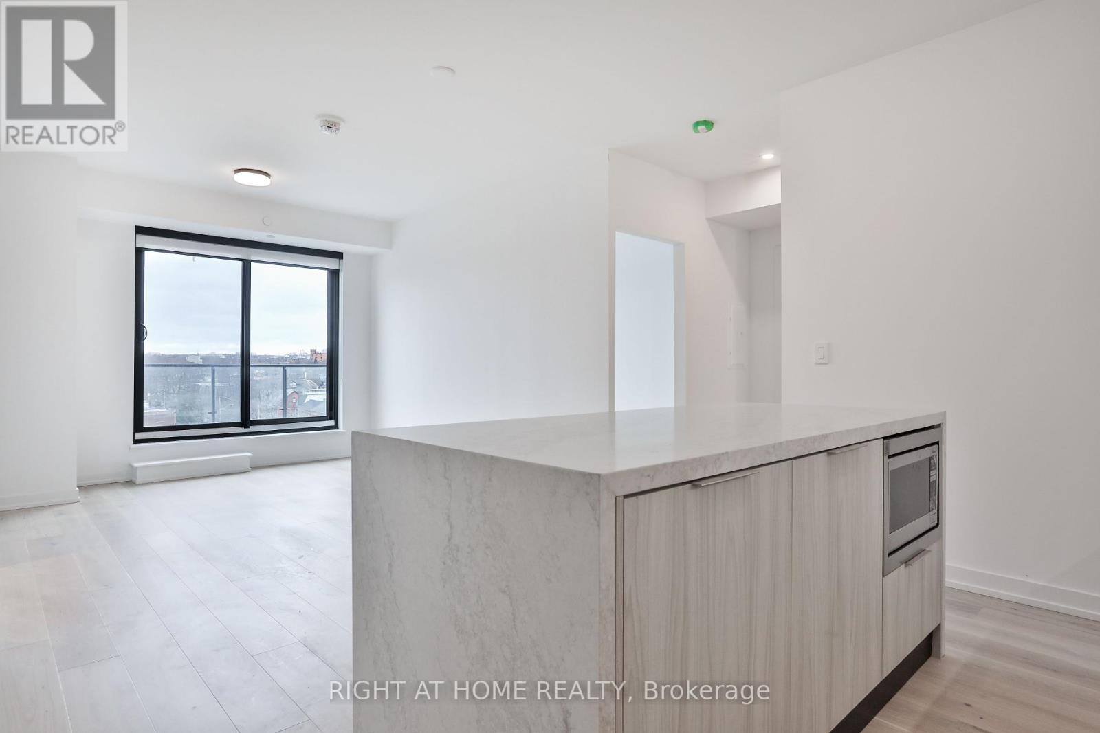 610 - 200 Sudbury Street, Toronto, Ontario  M6J 0H1 - Photo 2 - C12130078