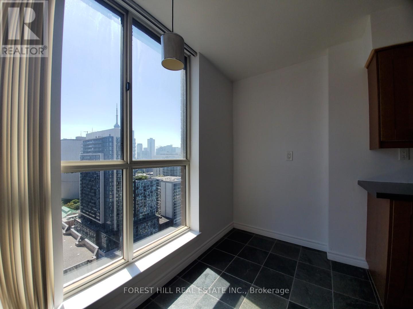 Ph14 - 633 Bay Street, Toronto (Bay Street Corridor), Ontario  M5G 2G4 - Photo 11 - C12130107