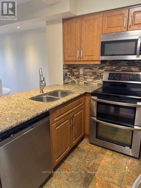 Ph411 - 5 Emerald Lane, Vaughan, Ontario  L4J 8P7 - Photo 12 - N12128377