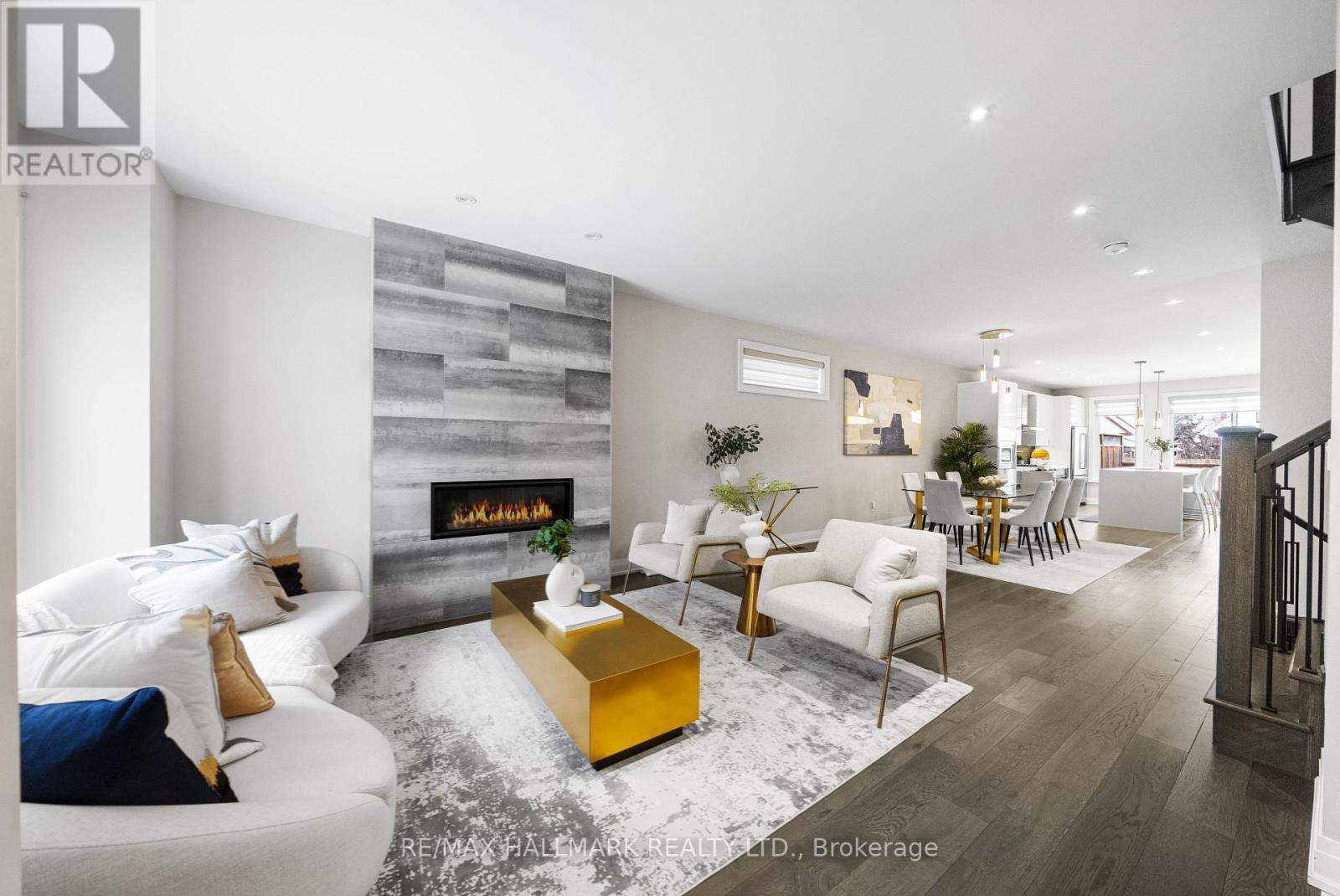 Property at 23 ROBLIN AVENUE image 4