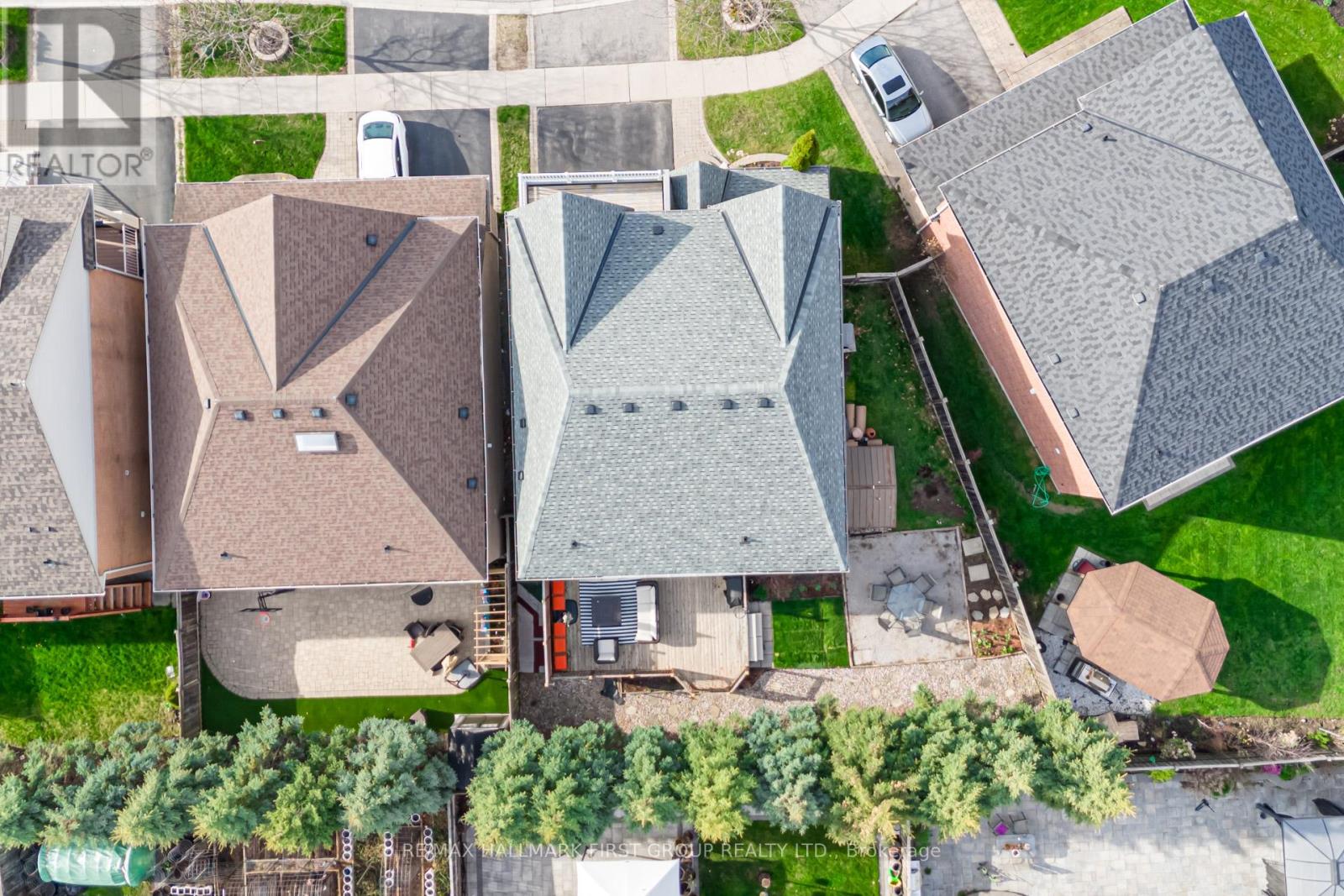 74 Brandwood Square, Ajax (Northeast Ajax), Ontario  L1Z 2B9 - Photo 3 - E12130026
