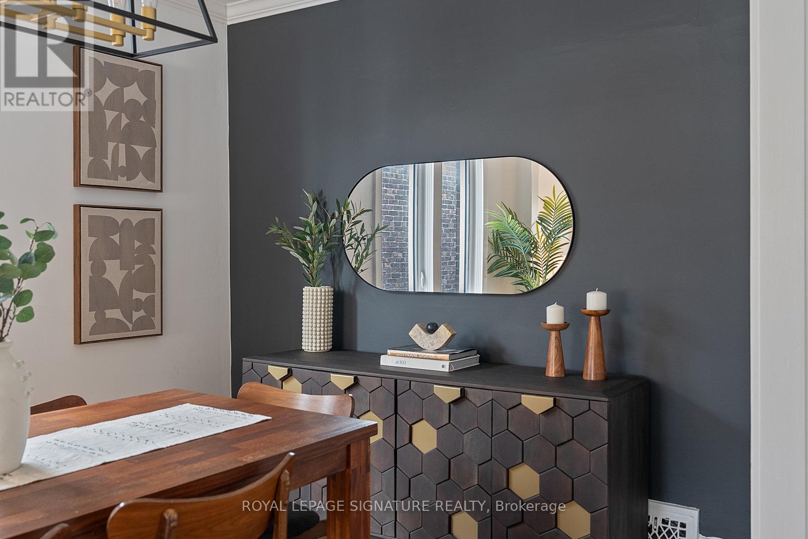 2043 Gerrard Street E, Toronto, Ontario  M4E 2B3 - Photo 12 - E12130097