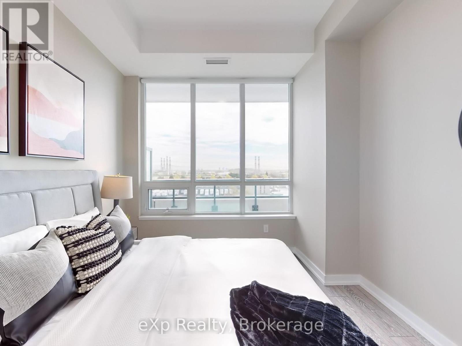 701 - 1455 Celebration Drive, Pickering, Ontario  L1W 0C3 - Photo 11 - E12130316