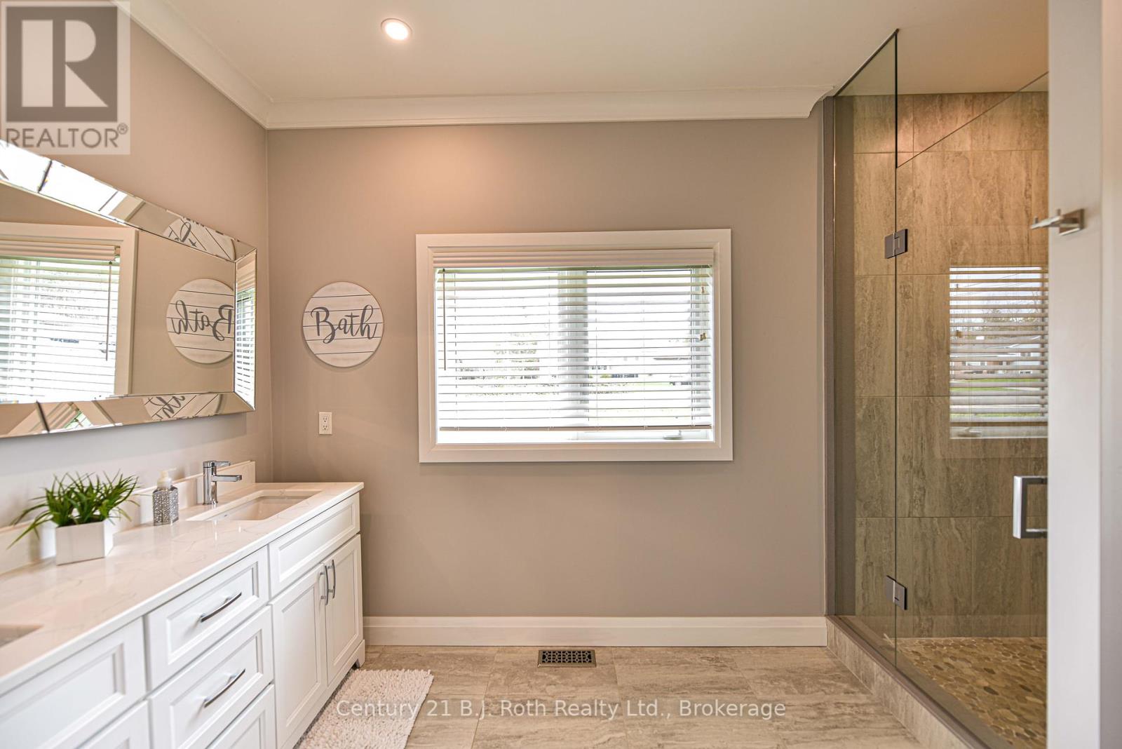 3 Breanna Boulevard, Oro-Medonte, Ontario  L3V 0J9 - Photo 35 - S12130244