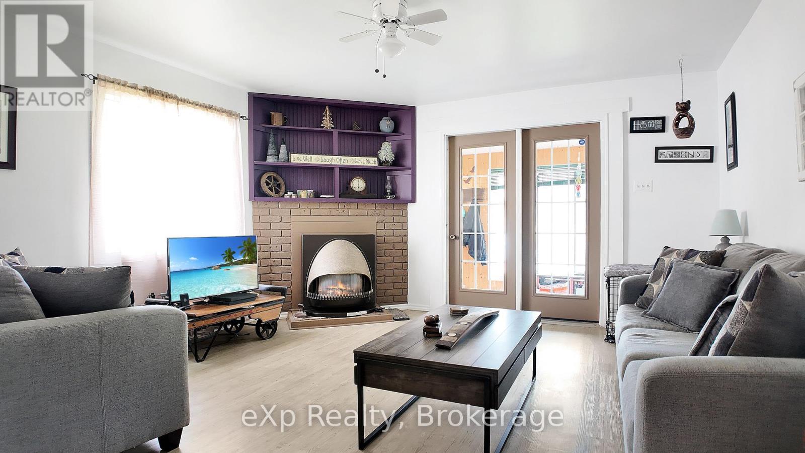 258 8th Street, Hanover, Ontario  N4N 1J7 - Photo 11 - X12130319