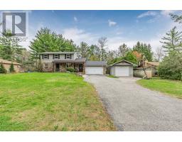 31 LAWRENCE AVENUE, Springwater, Ontario
