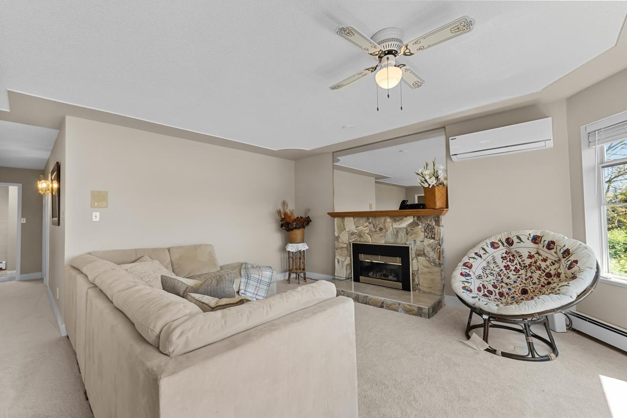15837 Pacific Avenue, White Rock, British Columbia  V4B 1S8 - Photo 4 - R2998512
