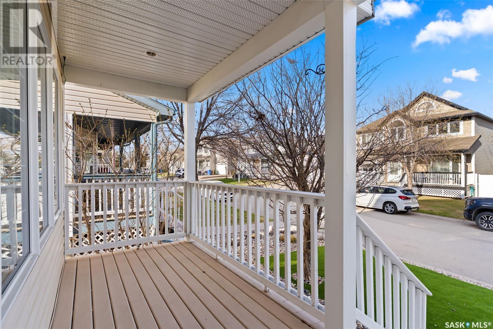 Property at 1030 Cypress WAY N image 3