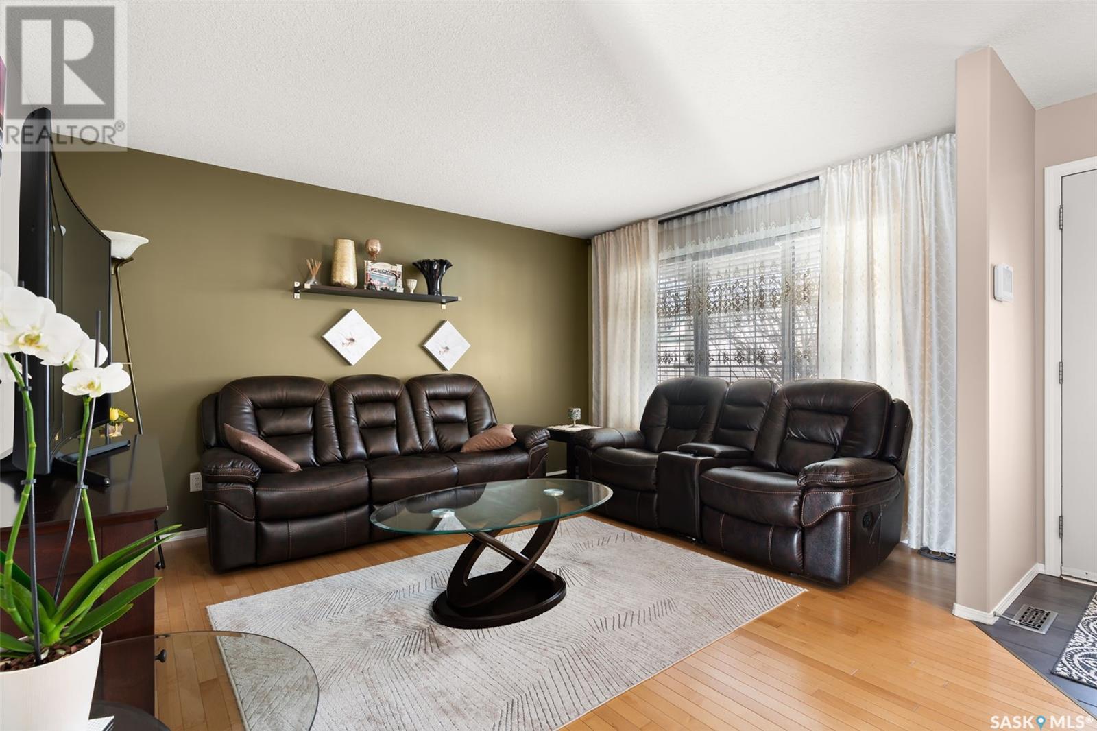 Property at 1030 Cypress WAY N image 5