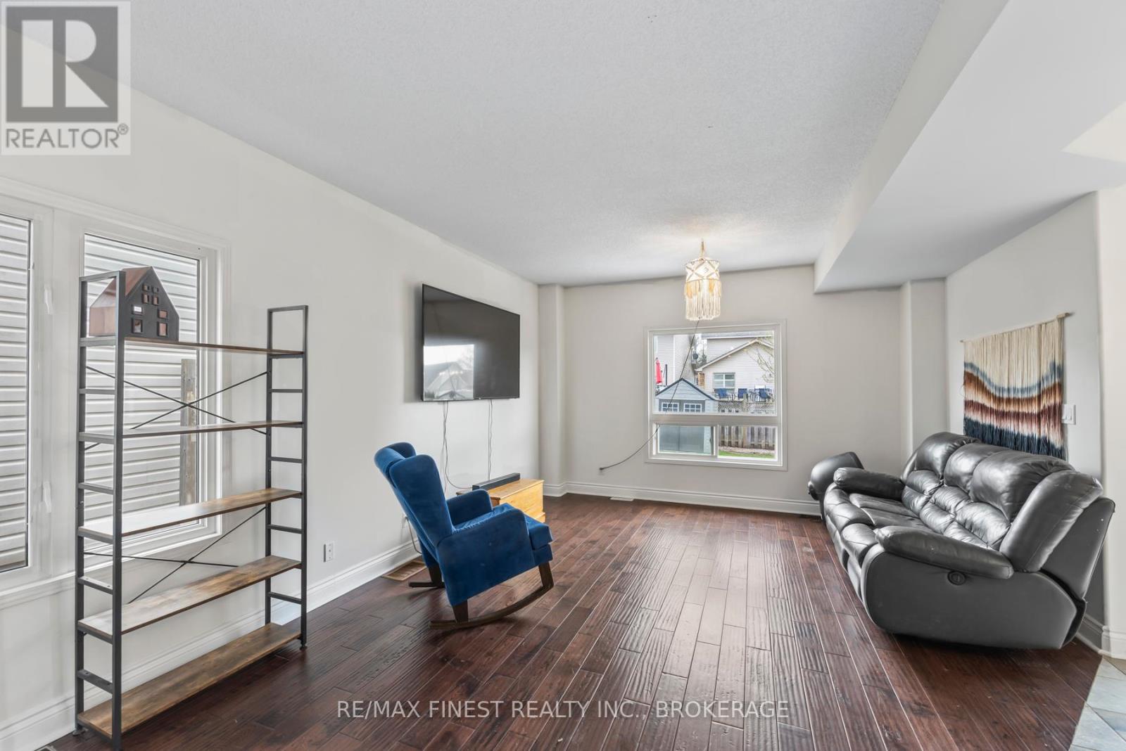 423 Maureen Street, Kingston (Kingston East (Incl Barret Crt)), Ontario  K7K 7M2 - Photo 14 - X12130146