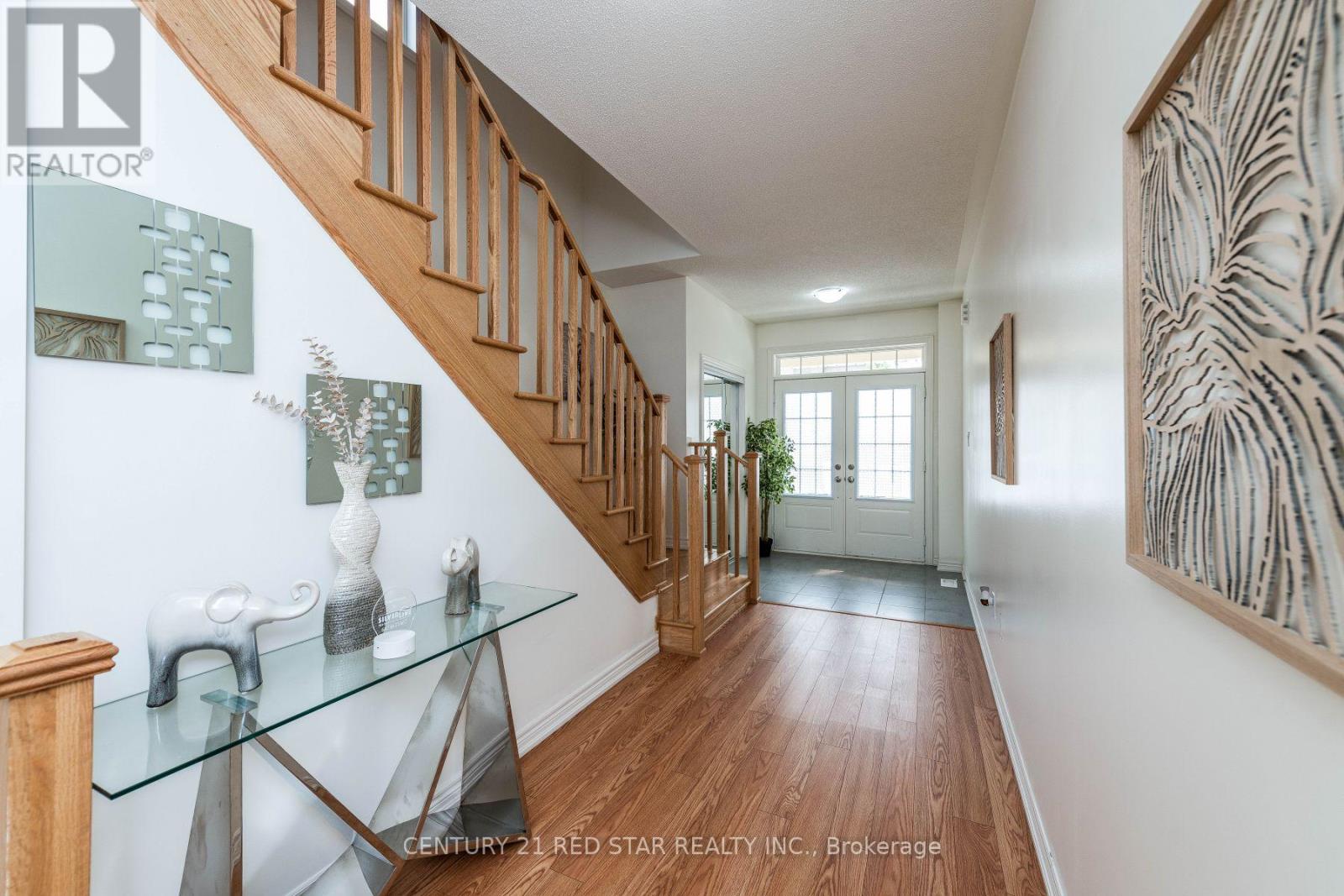 9 Sail Road, Brampton, Ontario  L7A 4W6 - Photo 9 - W12130006
